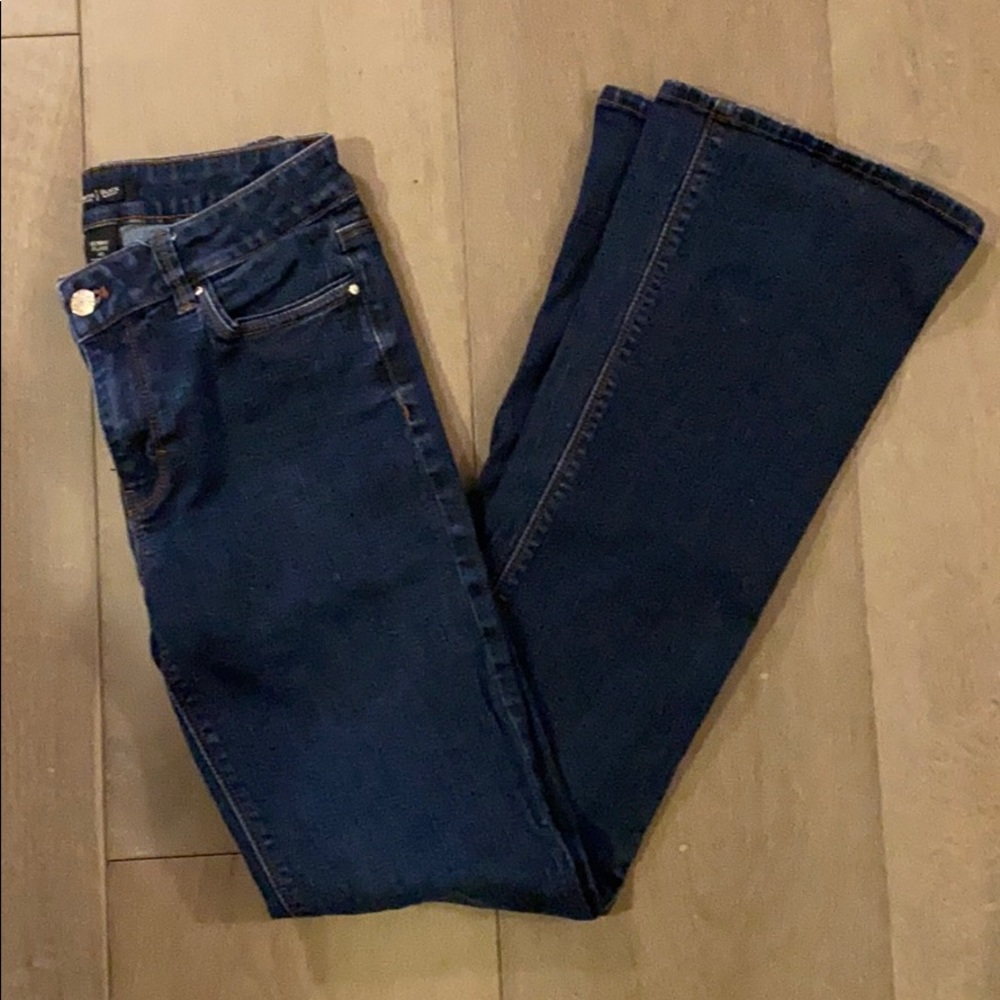 White House Black Market Jeans Skinny Flare Size 4